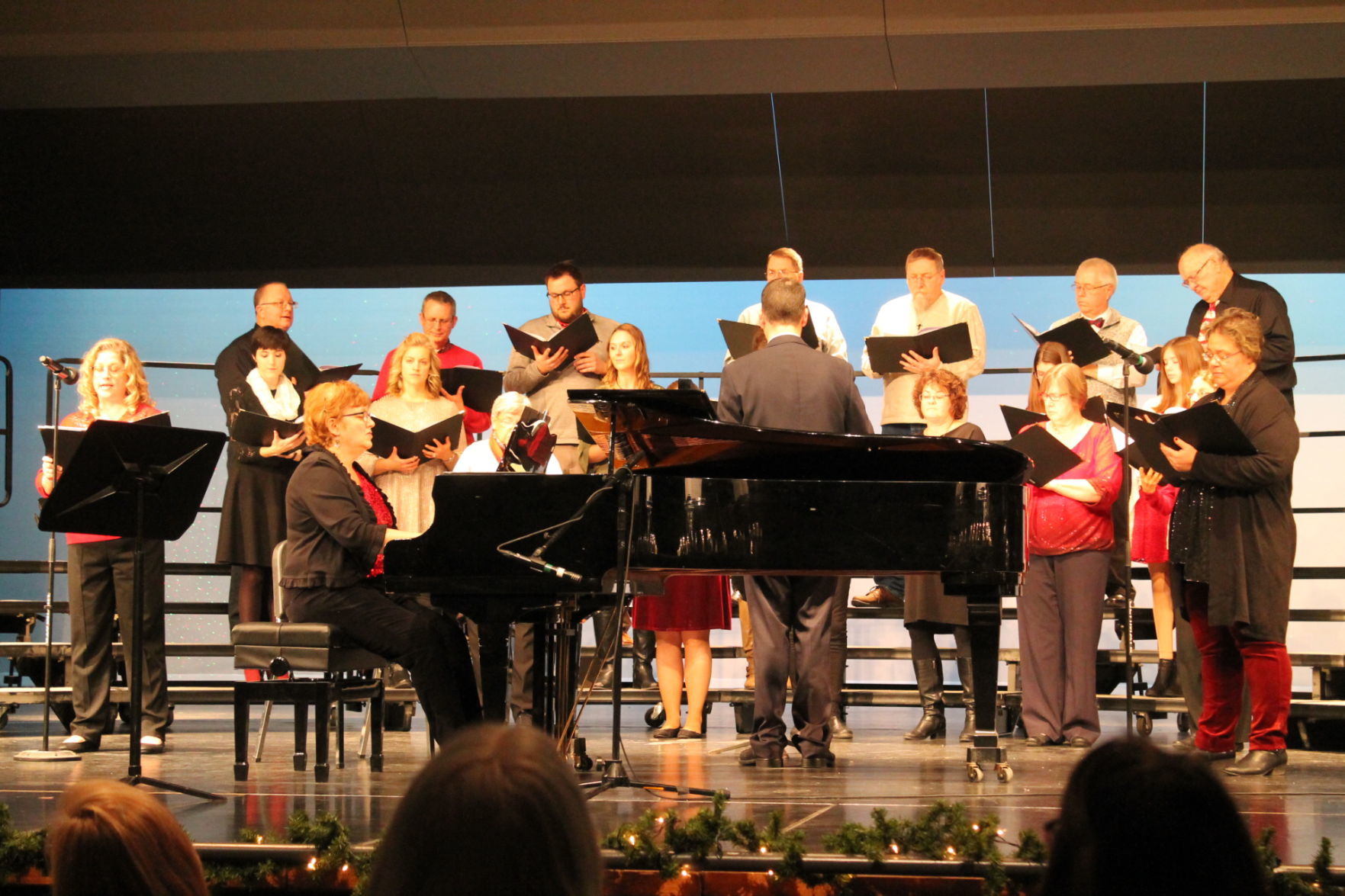 Red Kettle Concert 039.JPG